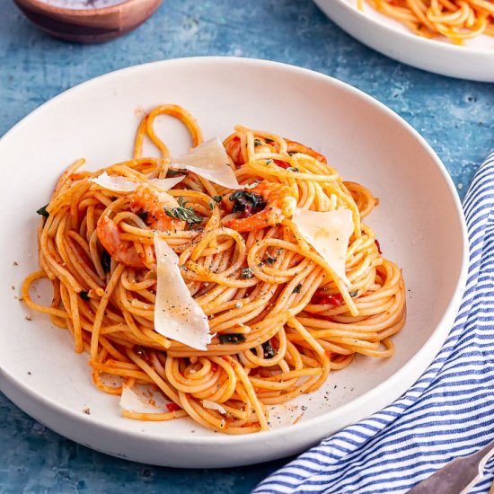 Prawn Pasta with Spicy Tomato Sauce