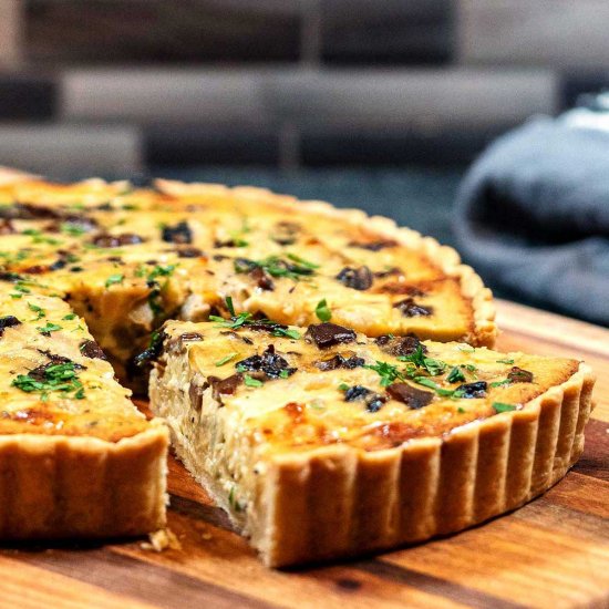 Vidalia Onion and Mushroom Quiche