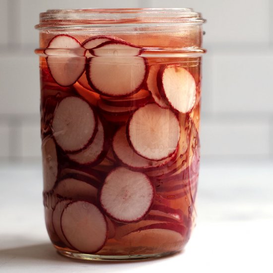 Quick Pickled Radishes