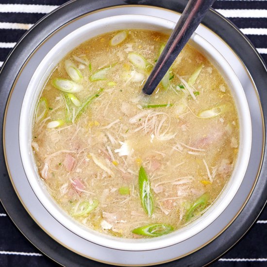 Slow Cooker Chicken and Corn Soup