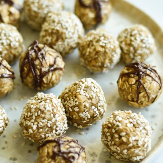 Maple Tahini Snack Balls