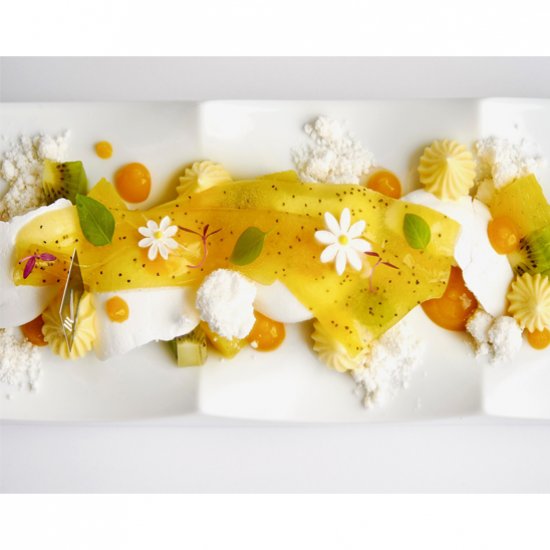 Citrus Pavlova by Angel Betancourt