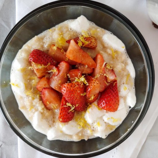 Mallow Oatmeal with Bitters