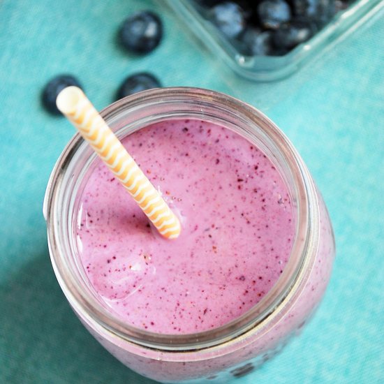 Mango and Wild Blueberry Smoothie