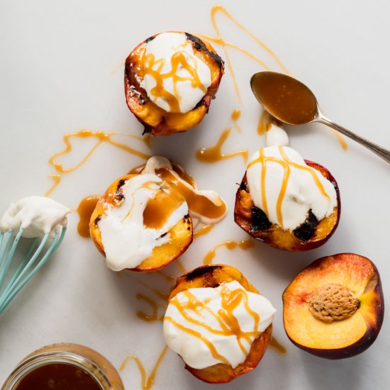 Grilled Peaches with Mascarpone