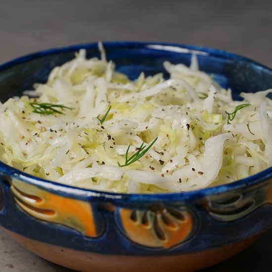 Romanian White Cabbage Salad – Sala