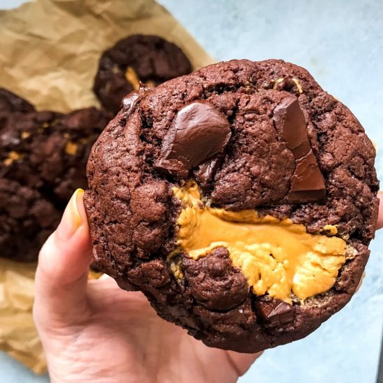 Vegan Choc Peanut Butter Cookies