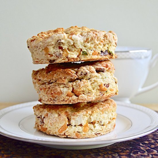 Bacon Cheddar Chive Scones