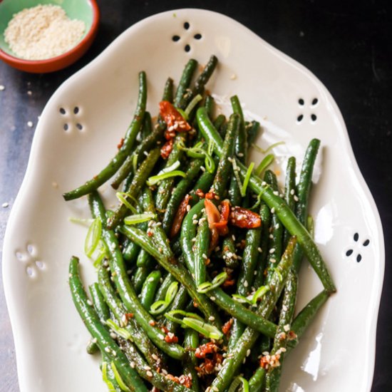 Ginger Sesame Green Bean Stir-Fry