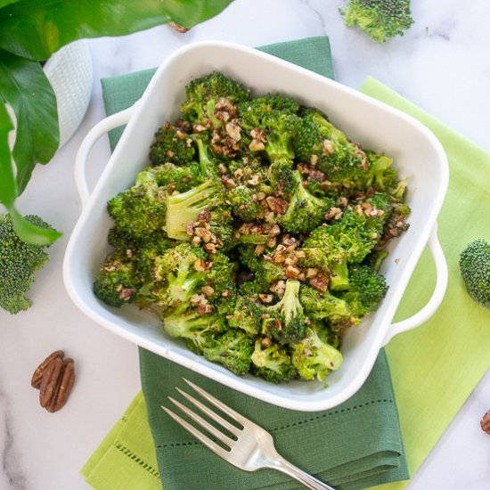 Roasted Broccoli with Pecans