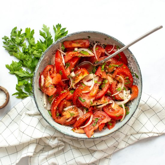 Easy Tomato Summer Salad