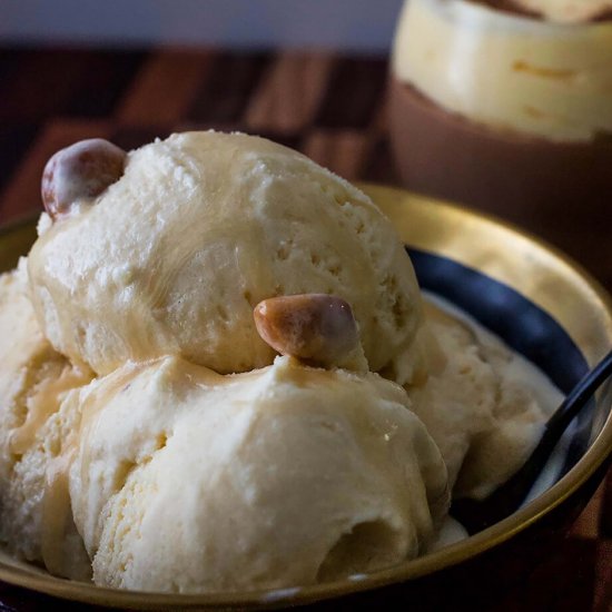 Lush Macadamia Keto Ice Cream