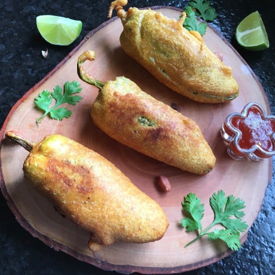 ANDHRA STYLE MIRCHI PAKORAS