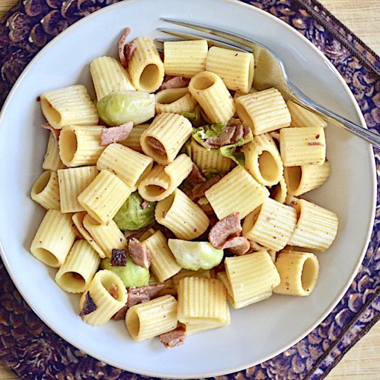 Brussel Sprout and Bacon Pasta