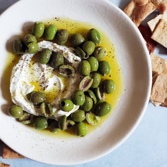 Marinated Olives with Chèvre