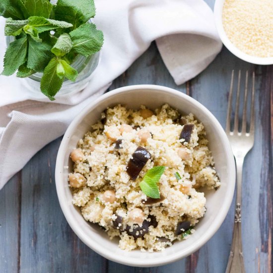 Cous cous wuth aubergines and mint