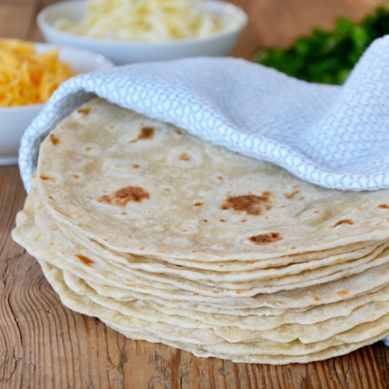 30-Minute Homemade Flour Tortillas