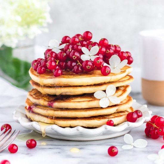 Fluffy Vegan Pancakes