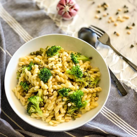 Pasta with Broccoli Capers & Lemon