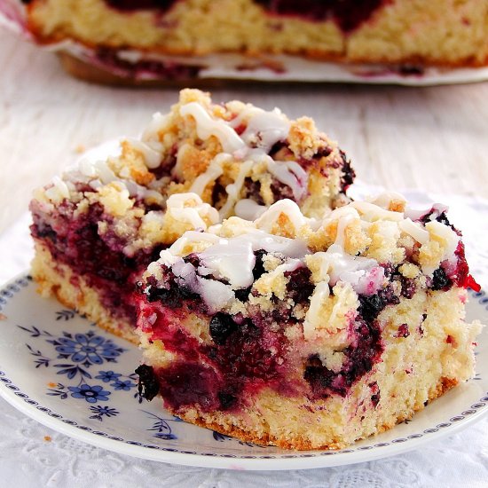 yeast cake with forest fruits