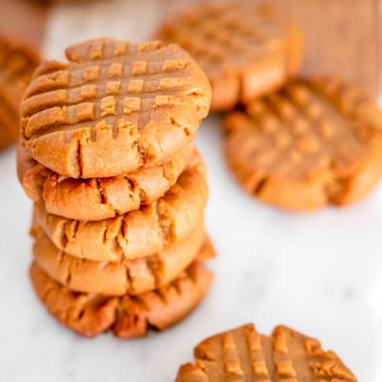 3 Ingredient Peanut Butter Cookies