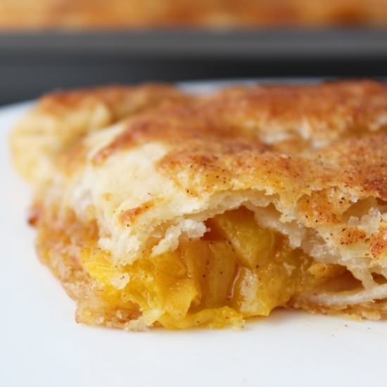 Peach Pie Pockets