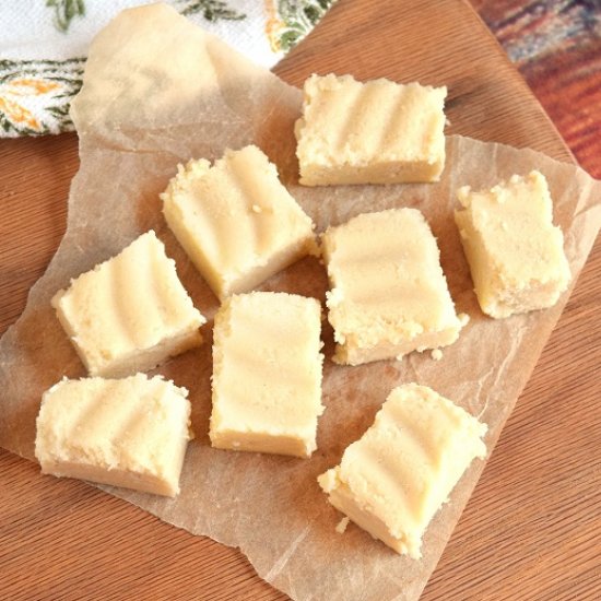 Vegan Keto Lemon Fudge