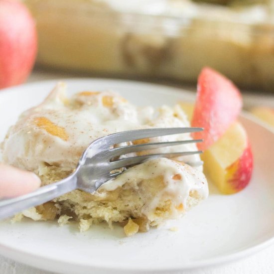 CARAMEL APPLE SWEET ROLLS