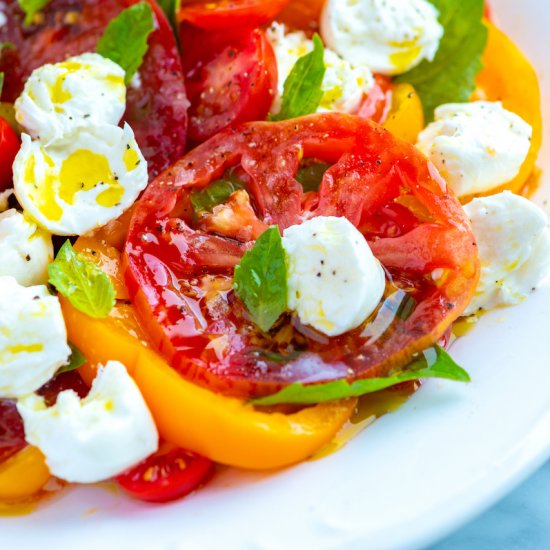 How to Make The Best Caprese Salad