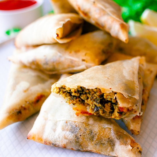 The Best Chicken Samosas