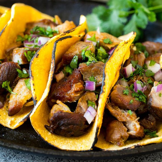 Slow Cooker Carnitas Tacos