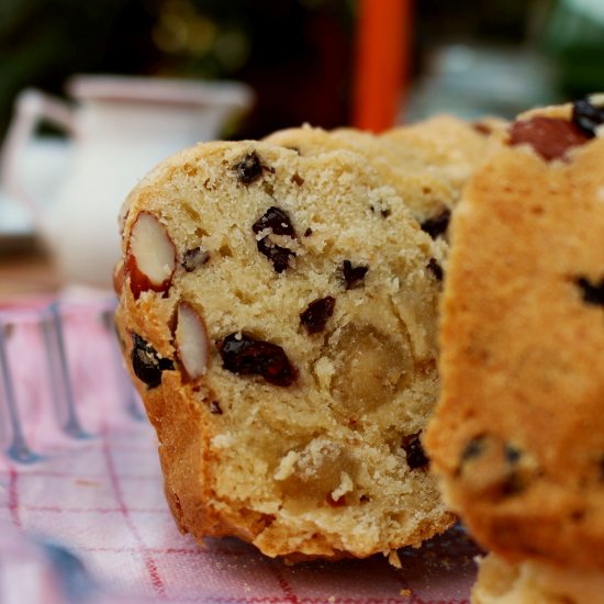 Yeast dough Guglhupf