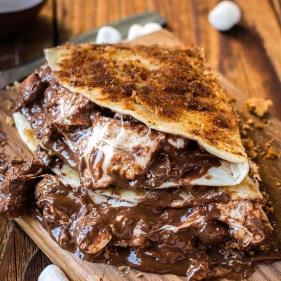 GRILLED S’MORES DESSERT QUESADILLAS