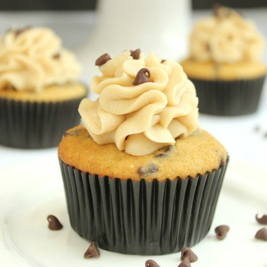 Cookie Dough Stuffed Cupcakes