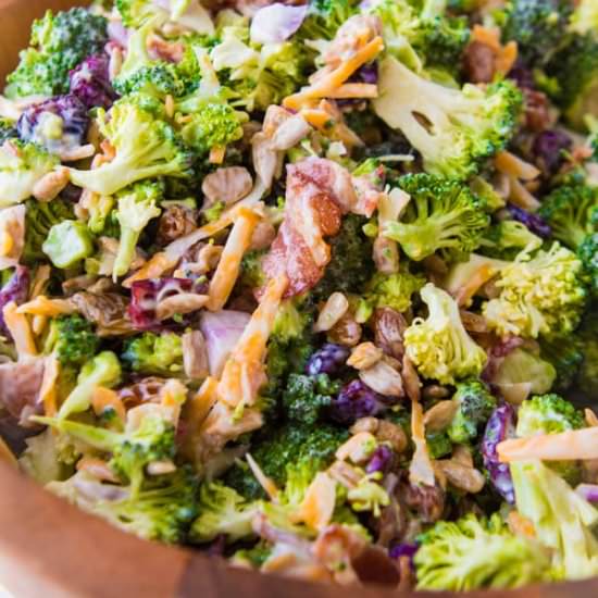 OUR BEST BROCCOLI SALAD [+ VIDEO]