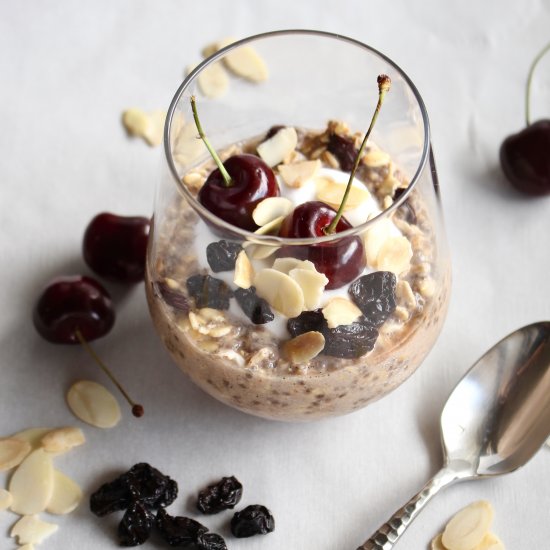 Overnight Oats with Tart Cherries