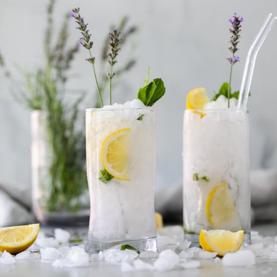 Lavender Mint Vodka Lemonade