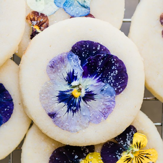 Pansy Topped Shortbread Cookies