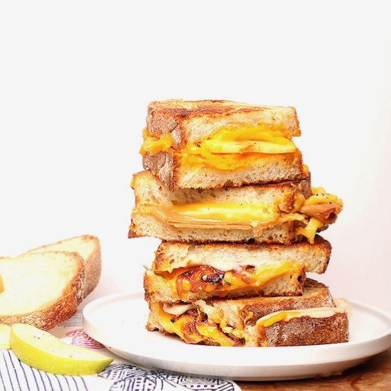 Vegan Grilled Cheese – 3 Ways