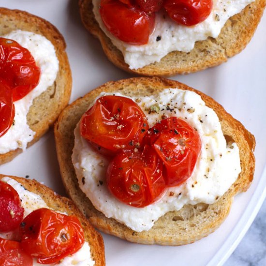 Roasted Tomato Bruschetta w Ricotta