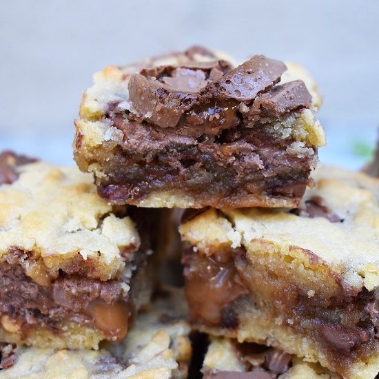 Rolo Cookie Bars