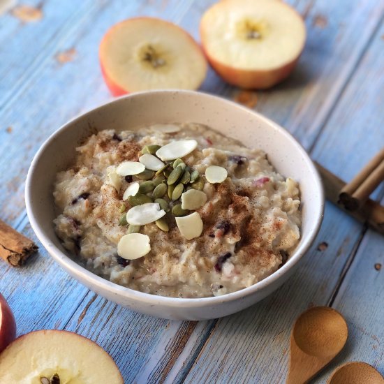 Apple pie porridge