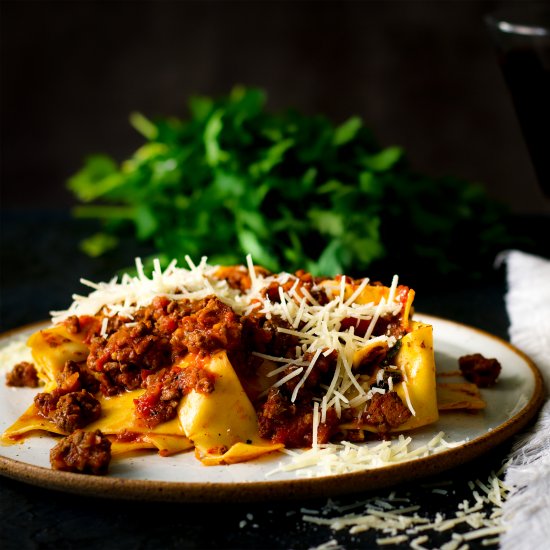 Bolognese Sauce with Bacon & Wine