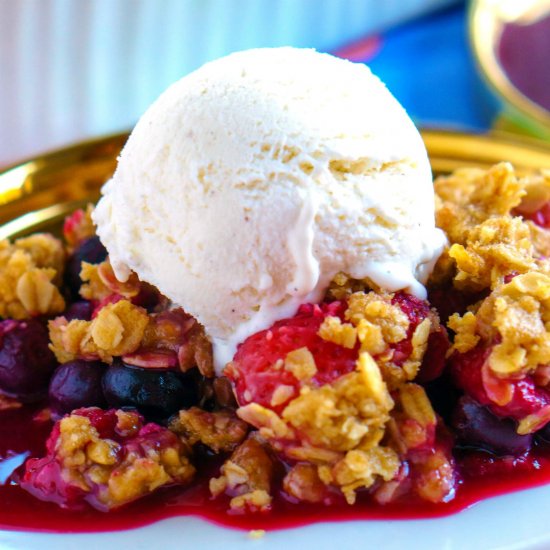 Mixed Berry Crisp