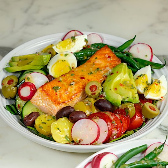 Salmon Niçoise Salad