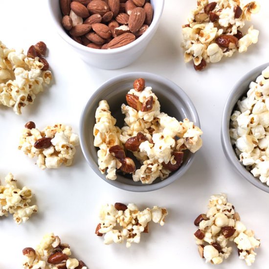 Skinny Almond Popcorn Snack Cluster