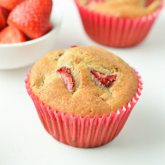 vegan strawberry muffins