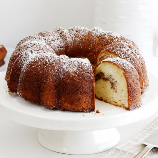 Pecan Maple Cake