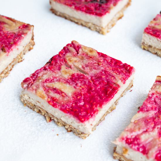 Raspberry swirl cheesecake bars