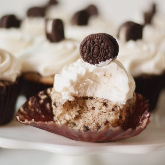 Cookies and Cream Cupcakes